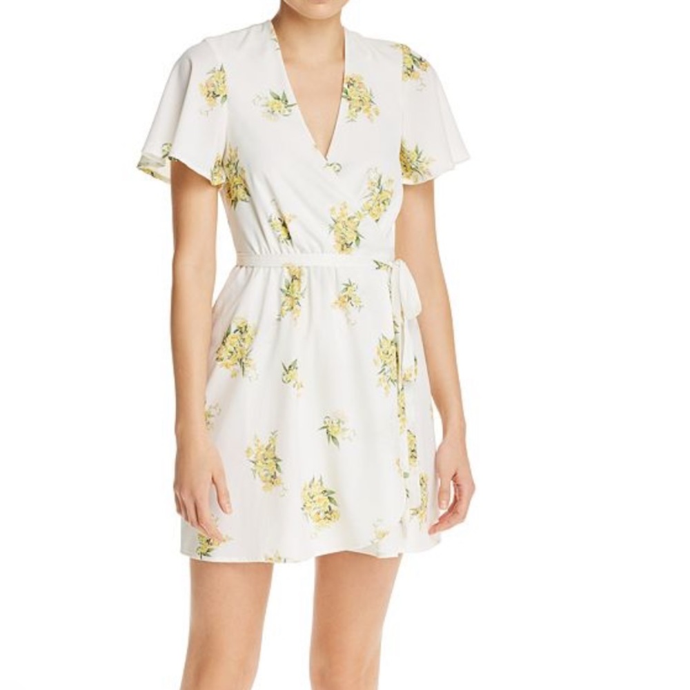 NWT Show Me Your Mumu Andrea Wrap Dress in Sunny Side Floral White Yellow Size S